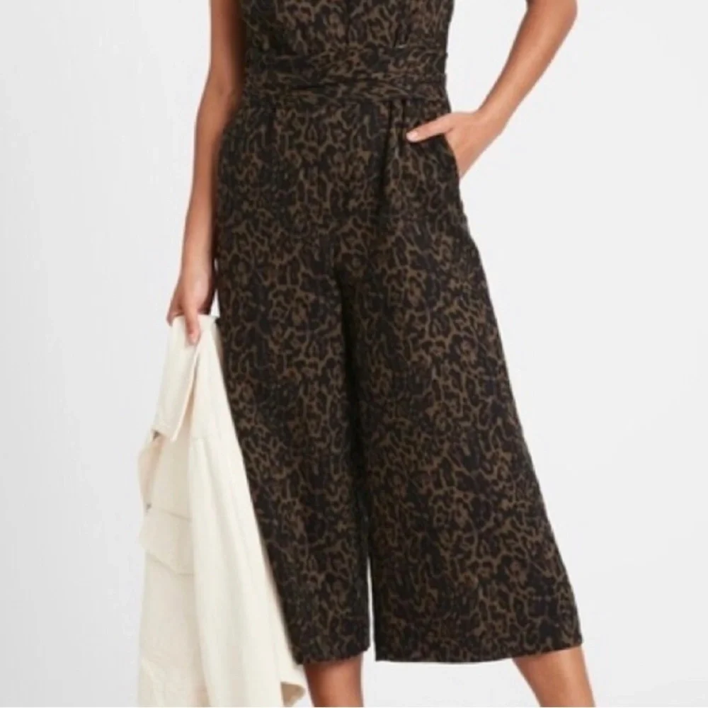 Banana Republic Leopard Linen Blend Wide Leg Cropped Jumpsuit Fall Size 10
